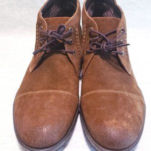 Clarks Hinman Mid-Cut Chukka Ankle Boot Dark Tan Suede